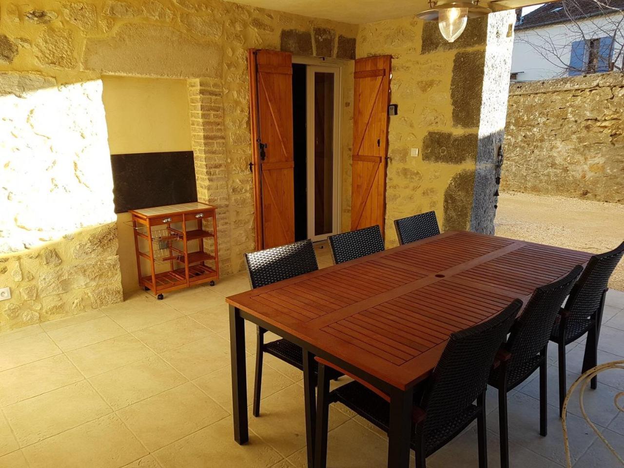 La Maison De Salavas Vallon-Pont-dʼArc Dış mekan fotoğraf